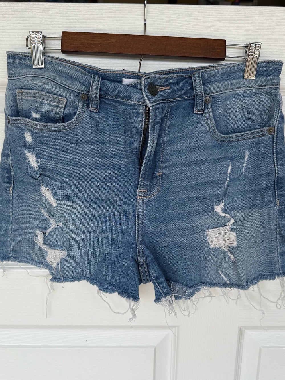 Carly Jean Los Angeles Frayed Light Blue Distressed Denim Shorts for Women-Large